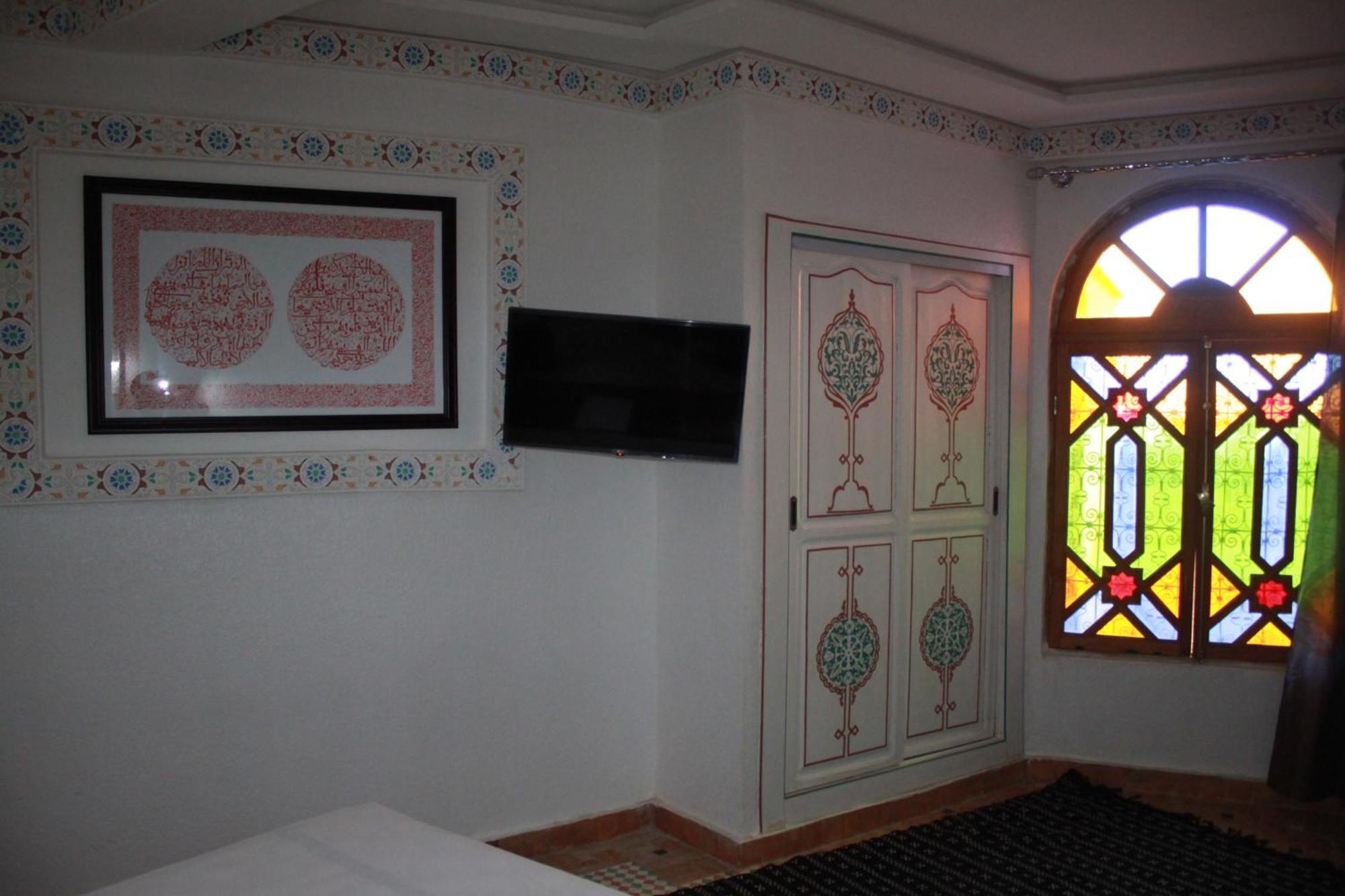 Riad Golf Stinia 2 Meknès Exteriör bild