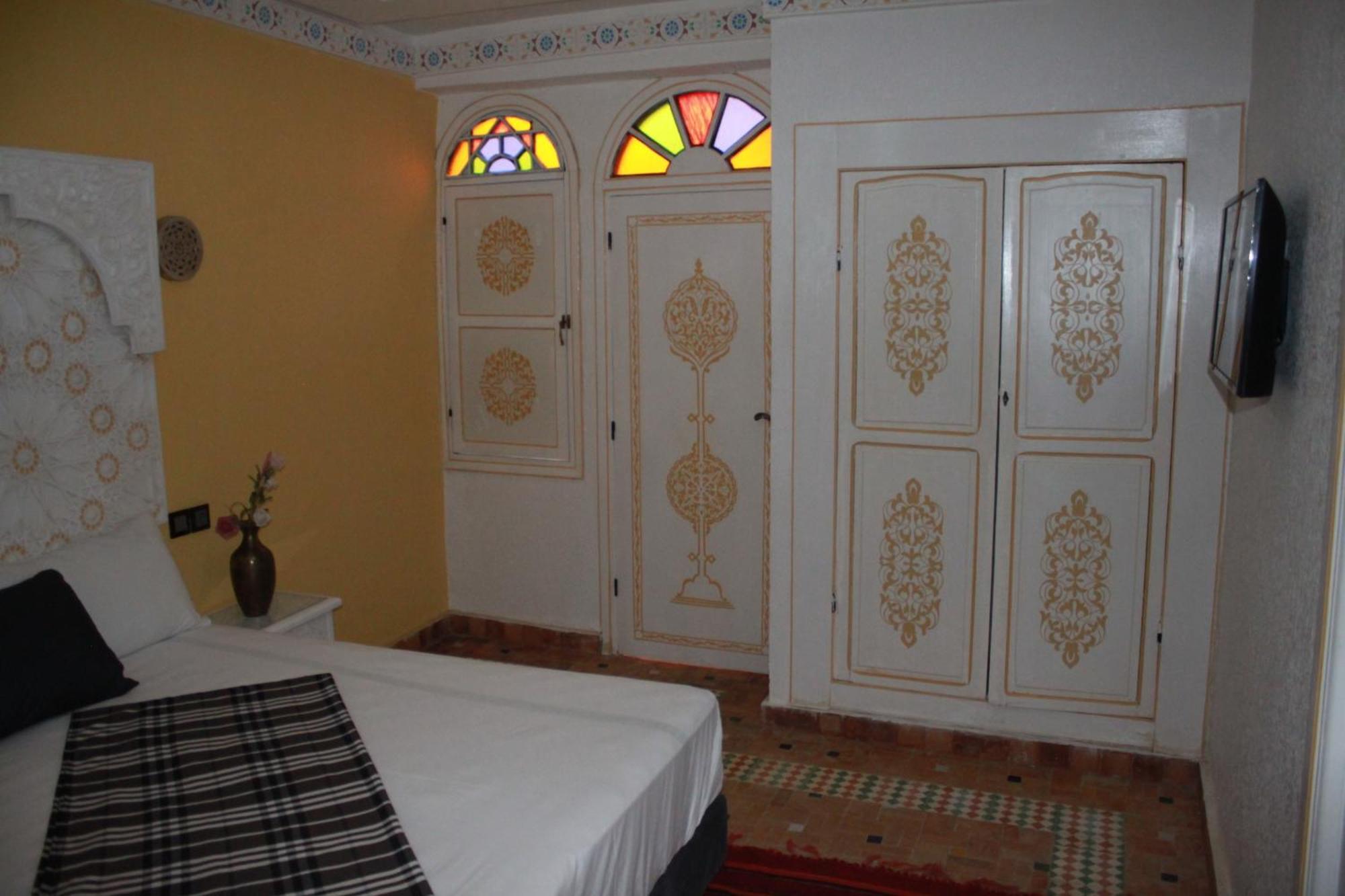 Riad Golf Stinia 2 Meknès Exteriör bild
