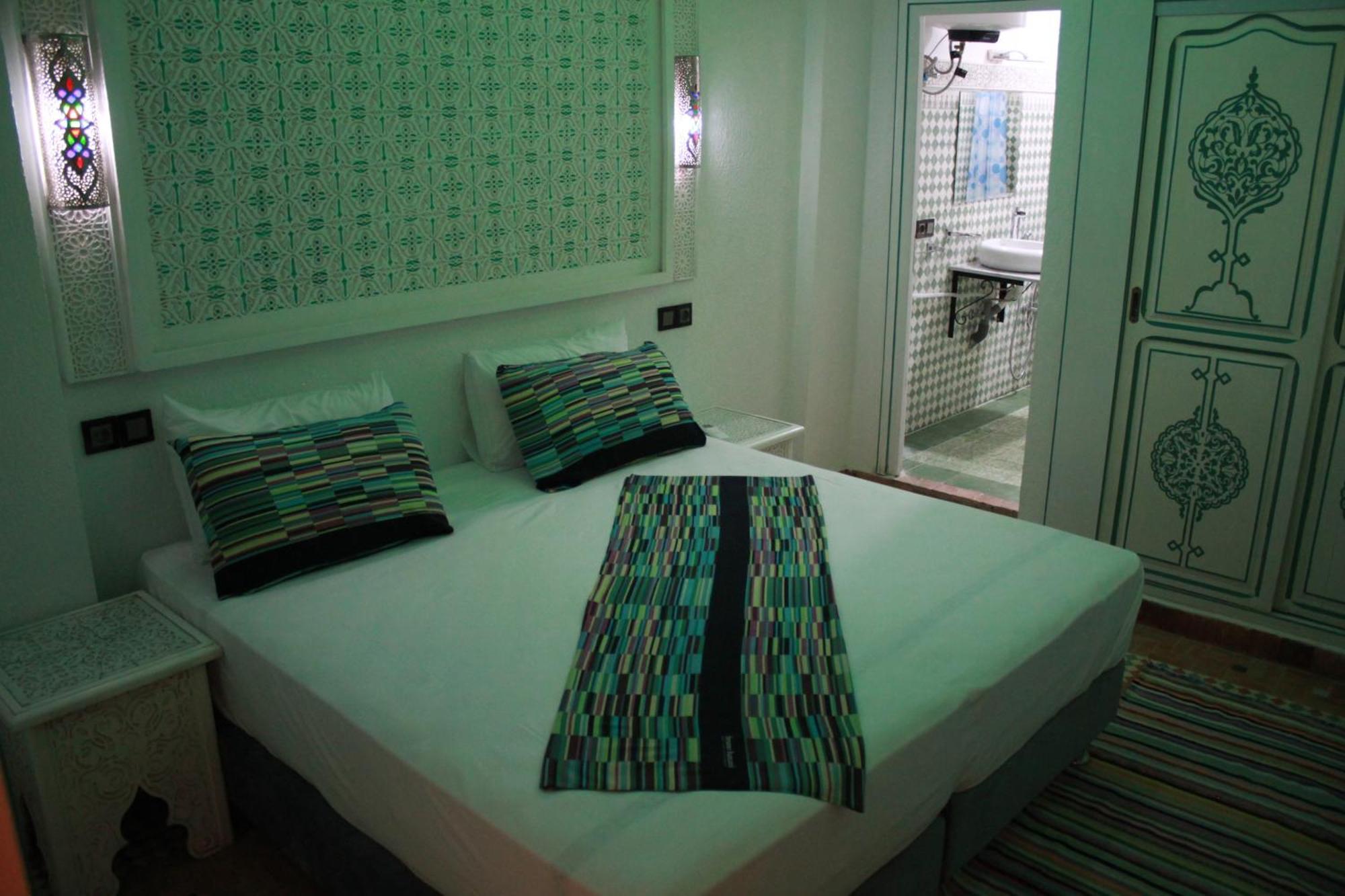 Riad Golf Stinia 2 Meknès Exteriör bild