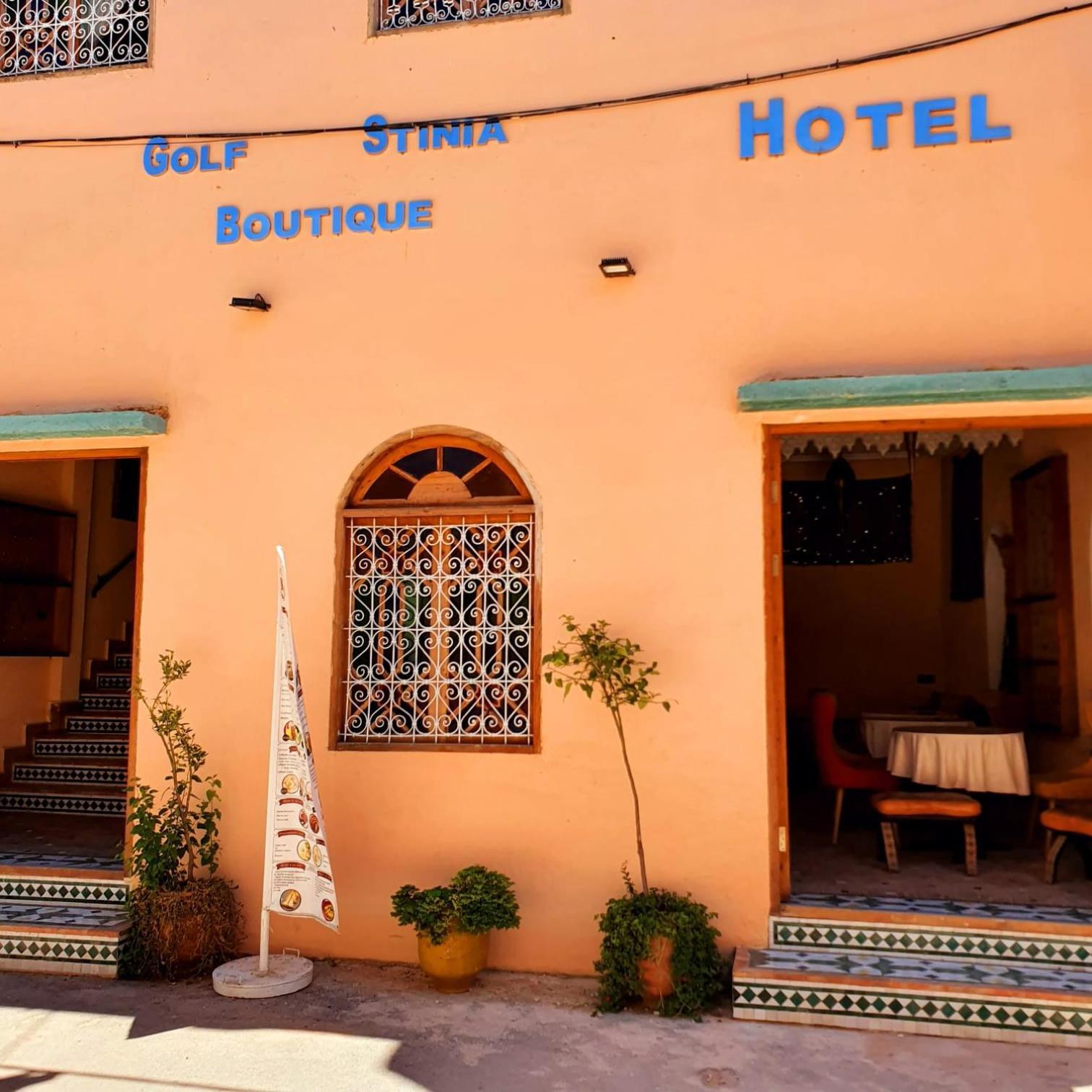 Riad Golf Stinia 2 Meknès Exteriör bild
