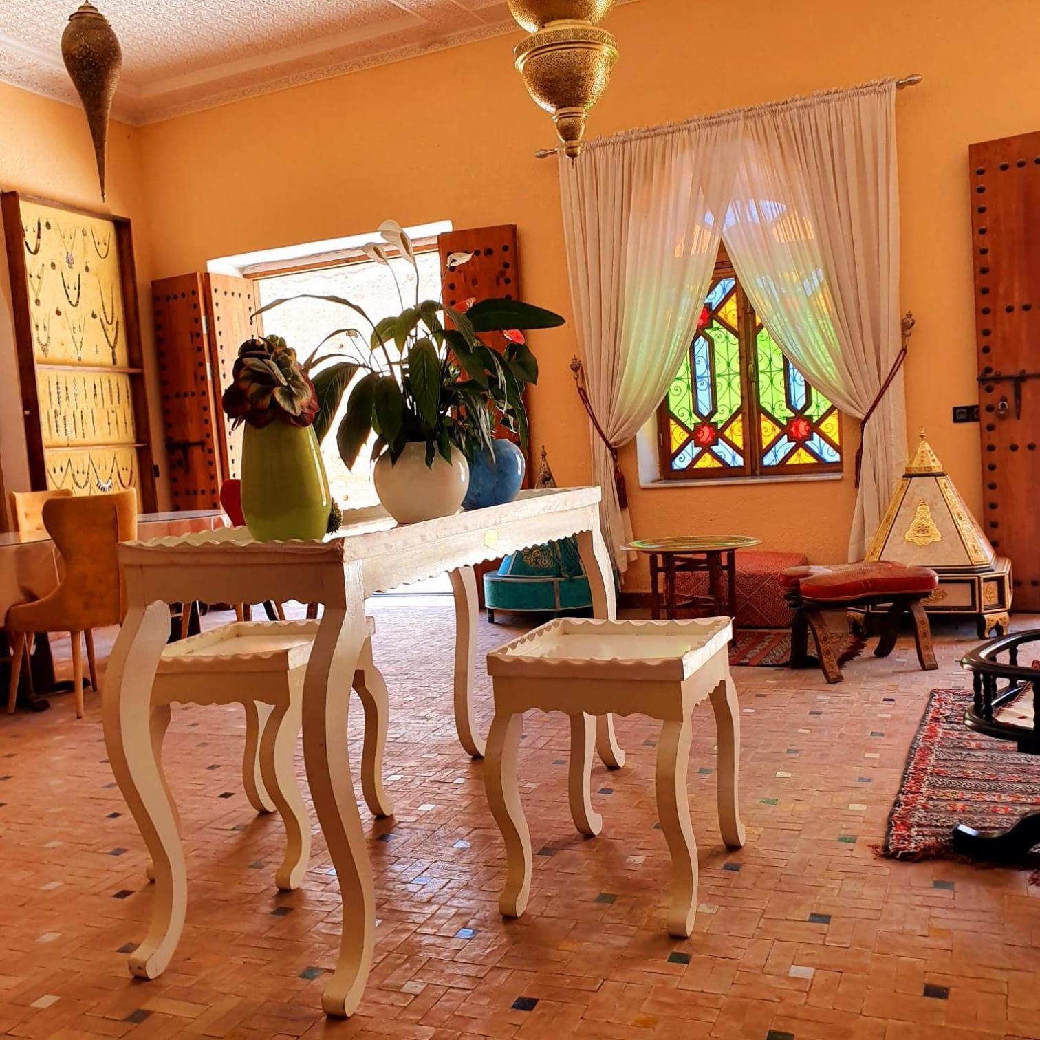 Riad Golf Stinia 2 Meknès Exteriör bild