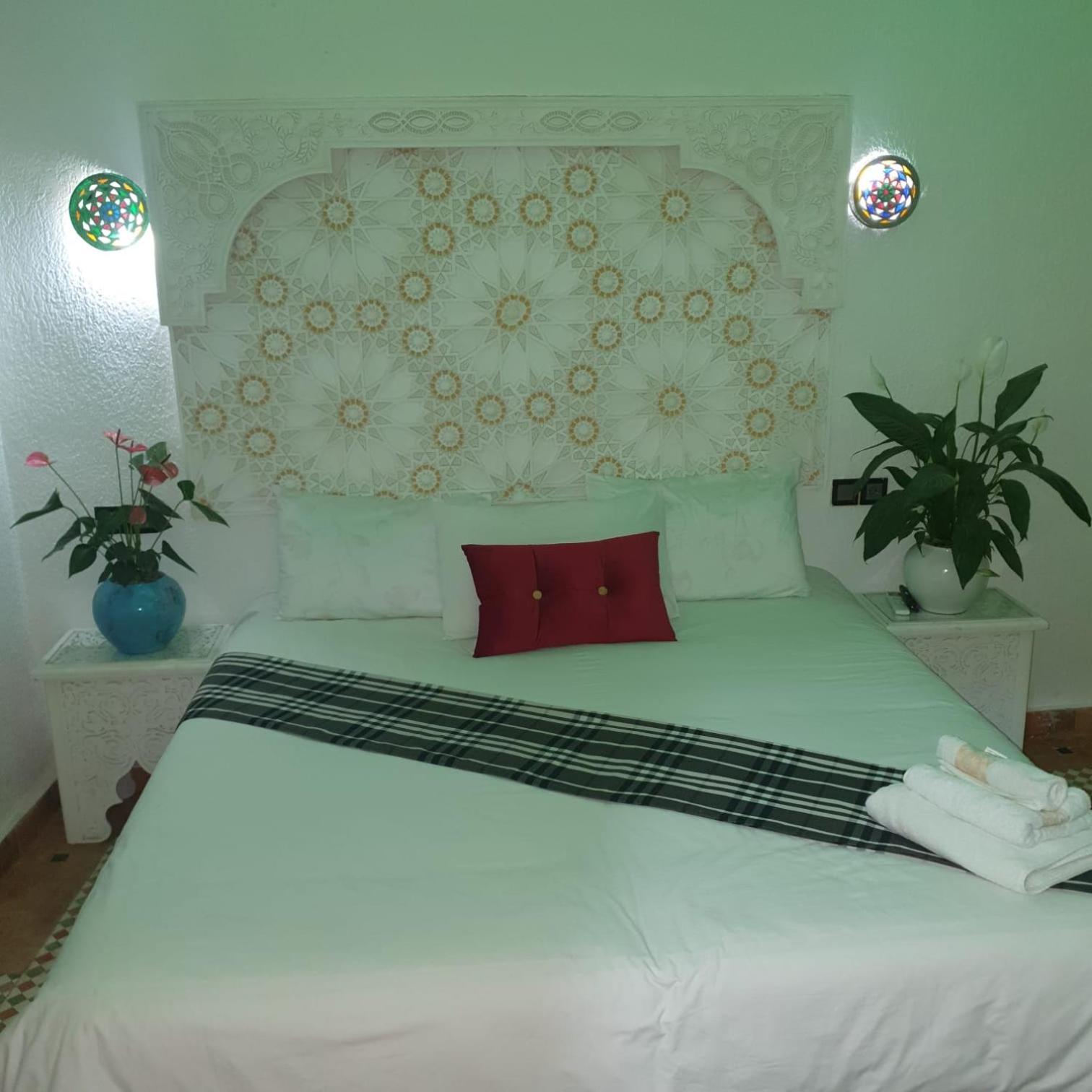 Riad Golf Stinia 2 Meknès Exteriör bild